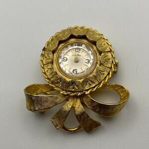 Vintage Gold Tone Chateau Lady's Watch Brooch Lapel Pin